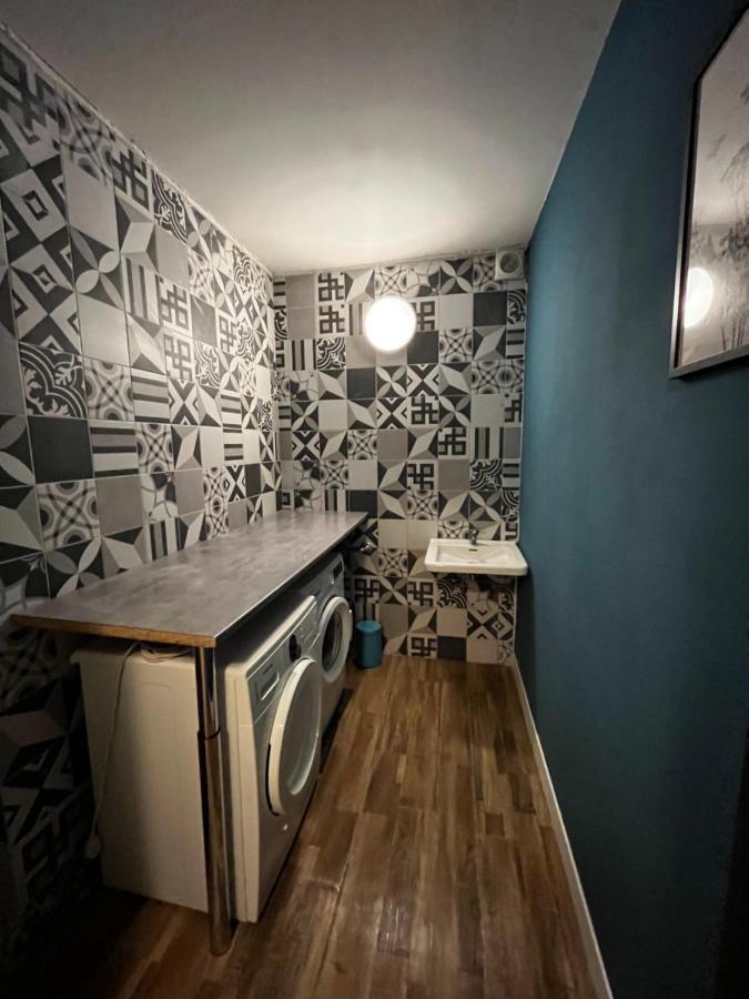 T2 Cosy Proche Gare Et Centre Ville - Parking Gratuit A Proximite Lourdes Exterior photo